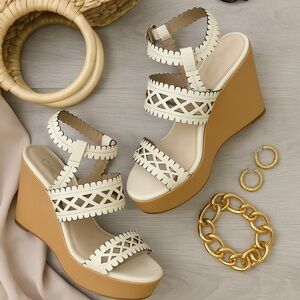 Chloé Leather Cutout Accent Wedge Sandals Size 37 (US 7)